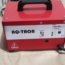 Battery charger  AQ-tron